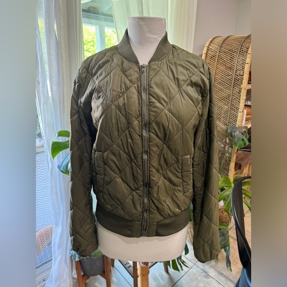 Thread and Supply Army Green Jacket - Picture 1 of 5